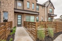 Building Photo - 2624 La Cumbre Wy