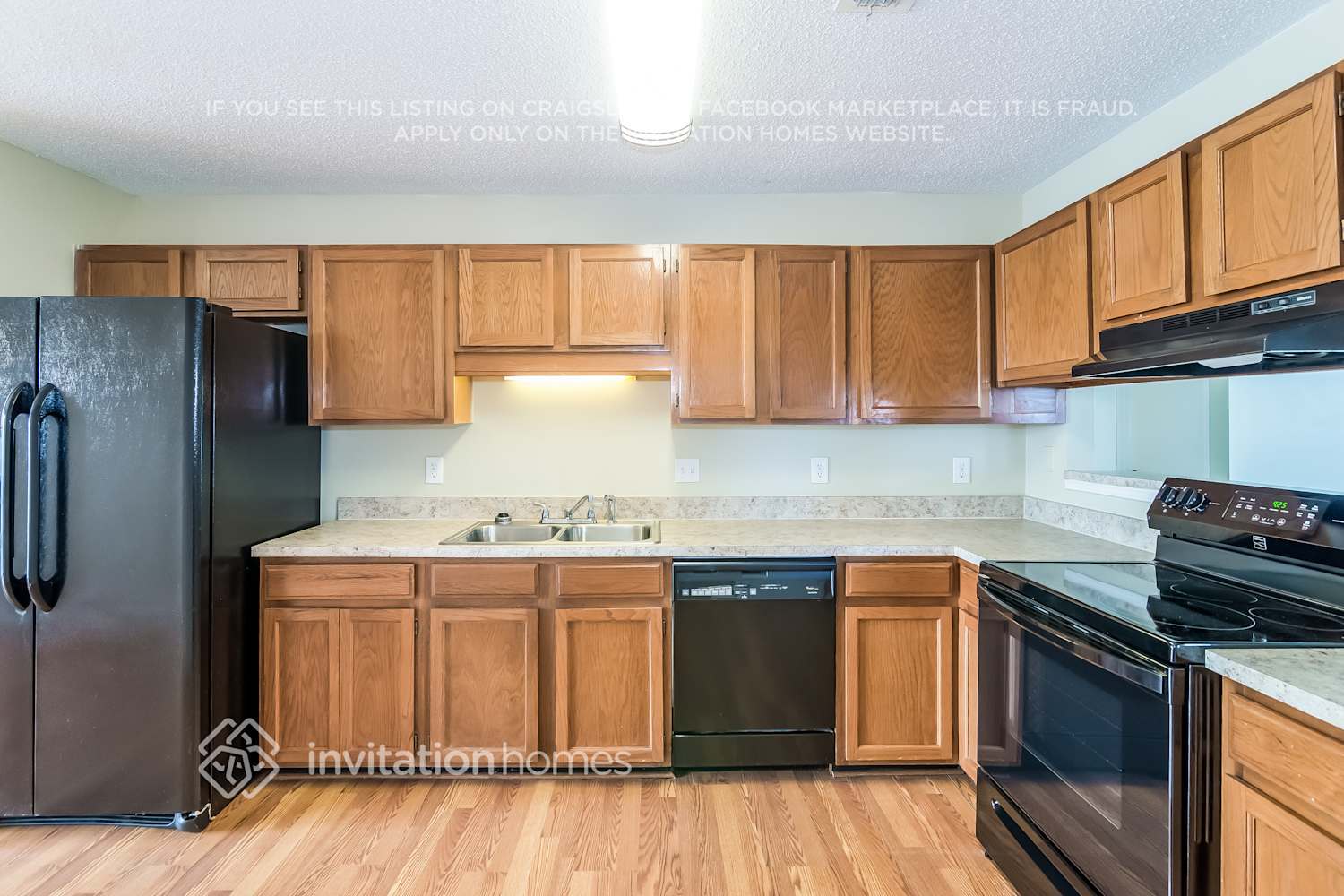 Building Photo - 7321 Amandas Crossing Dr S