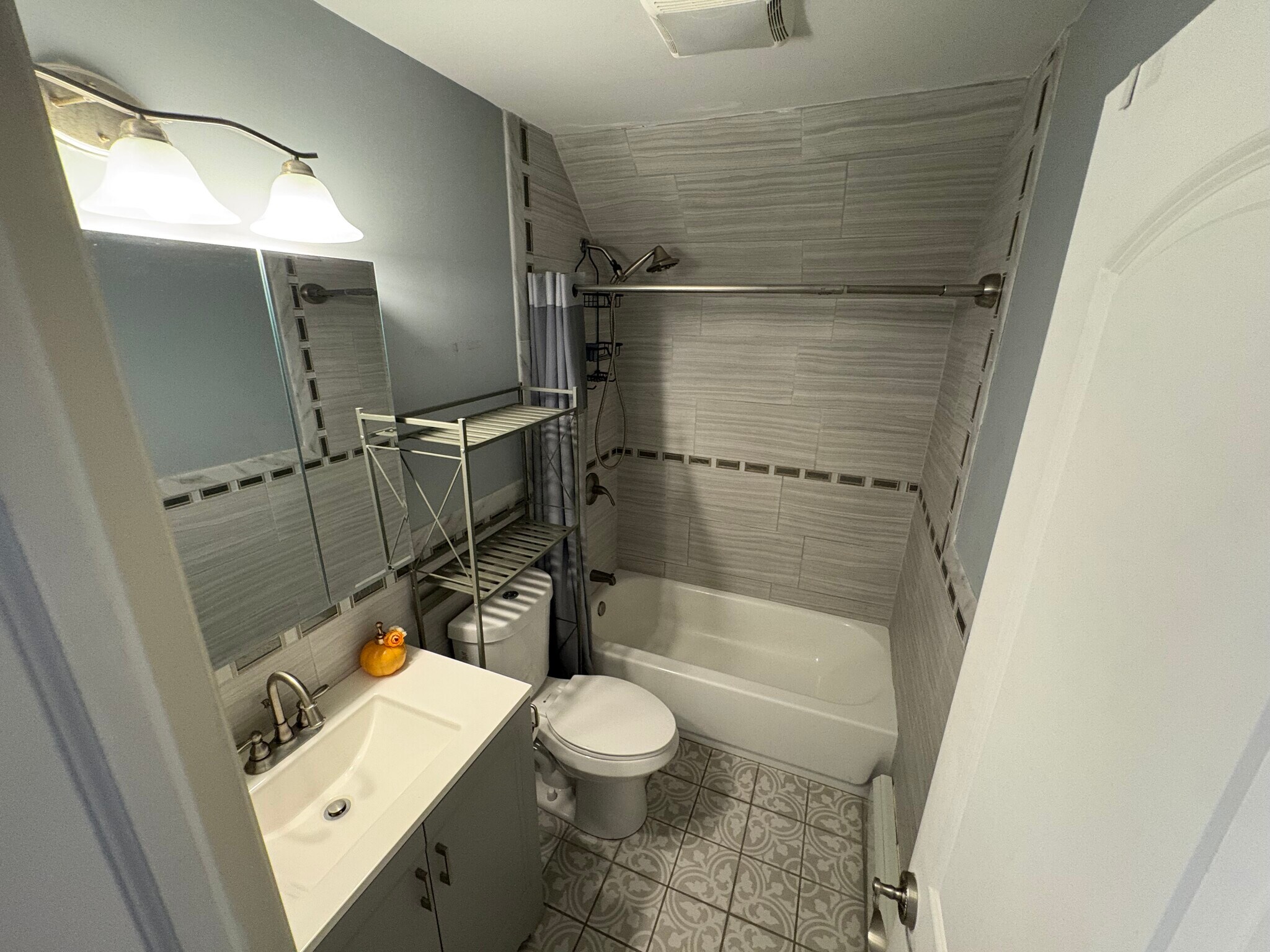 Building Photo - 1 Brian St