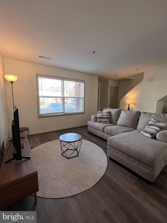 Building Photo - 41963 Satchel Paige Way