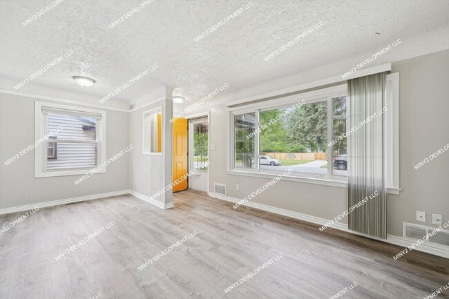 Building Photo - Charming 3-Bedroom Ranch for Rent in Redford