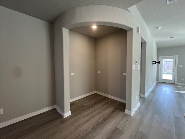 Building Photo - 2611 Colorado Crk Dr