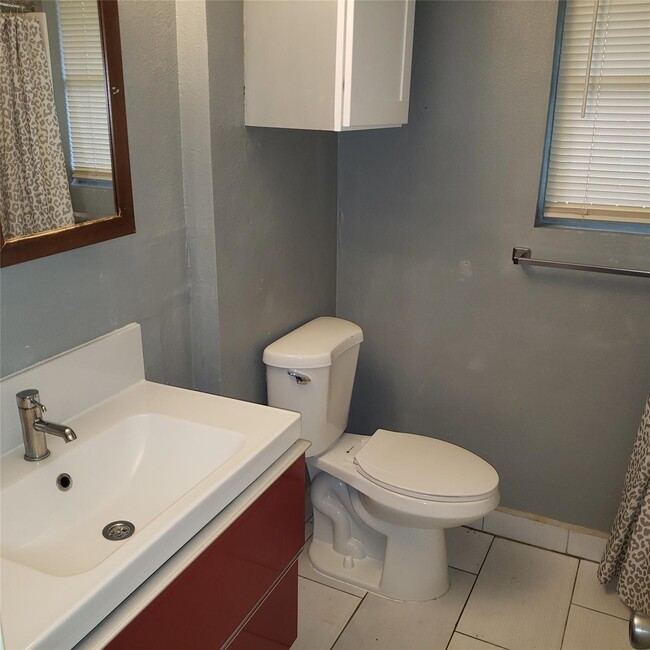 Building Photo - 7525 Bauman Rd