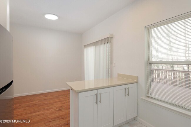 Building Photo - 154 Yarmouth Ct