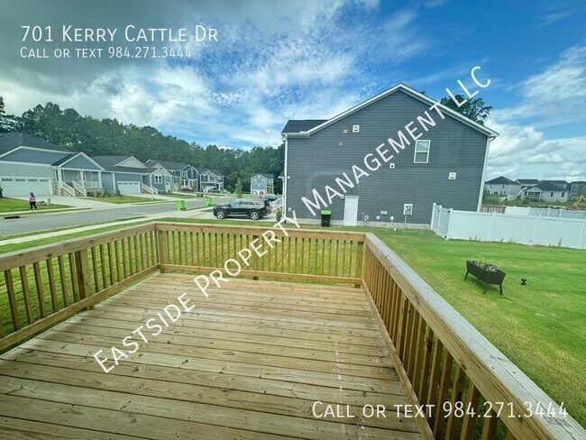 Building Photo - 701 Kerry Cattle Dr