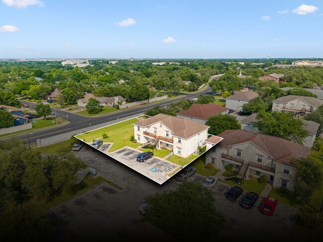 Building Photo - 3201 El Salido Pkwy