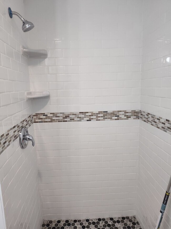 Building Photo - W. Hancock (282-284)