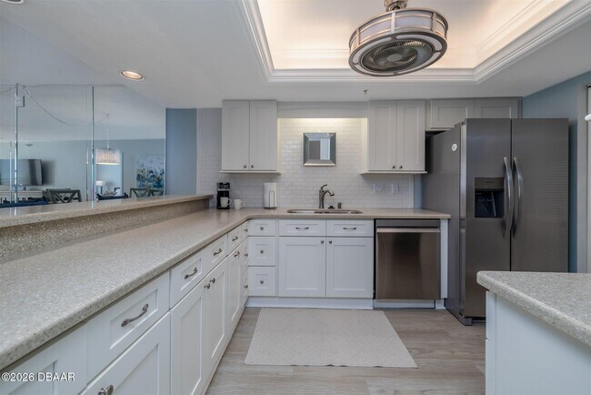 Building Photo - 2545 S Atlantic Ave