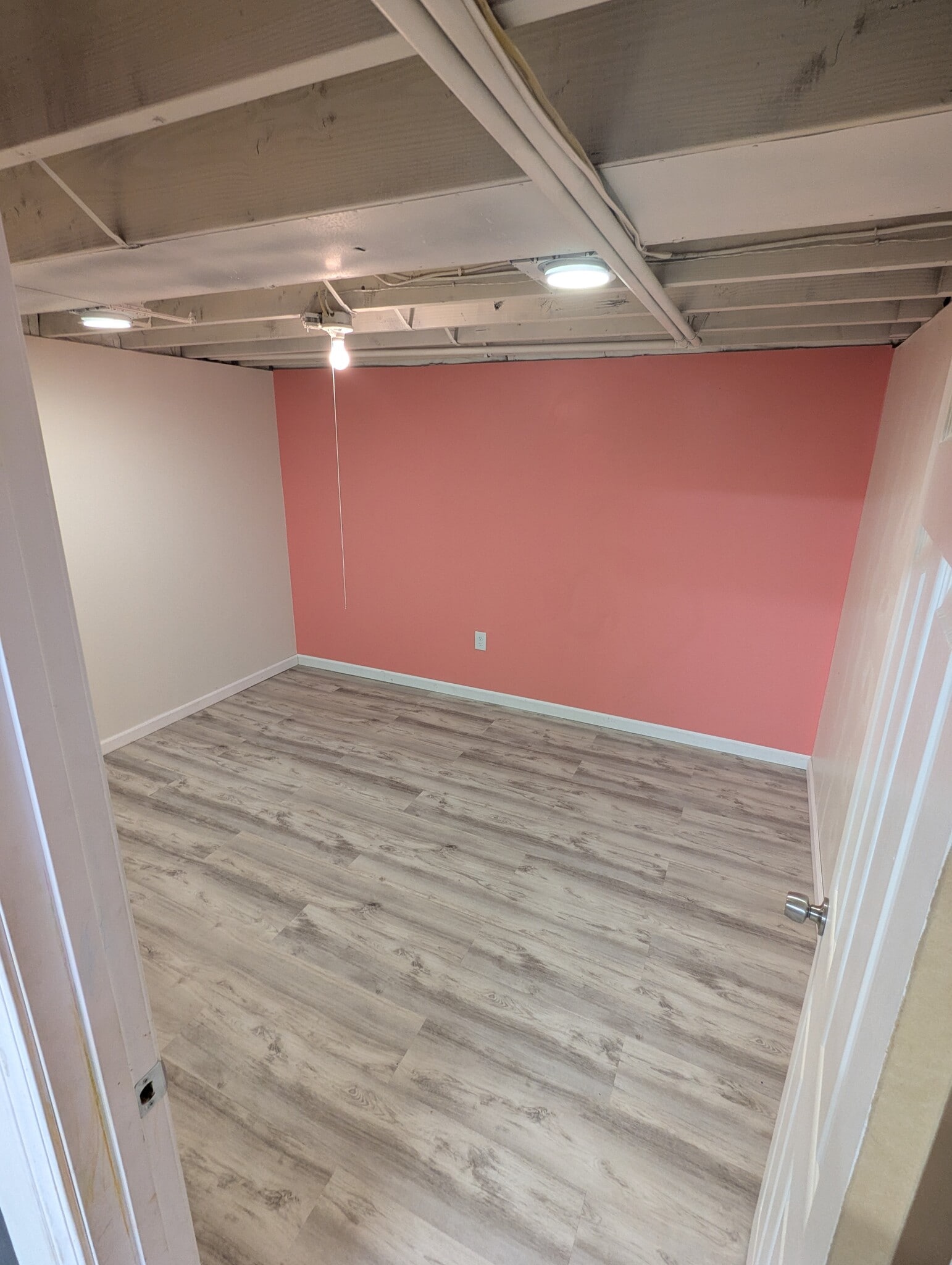 Bonus Room/ office - 1144 Edward Ter