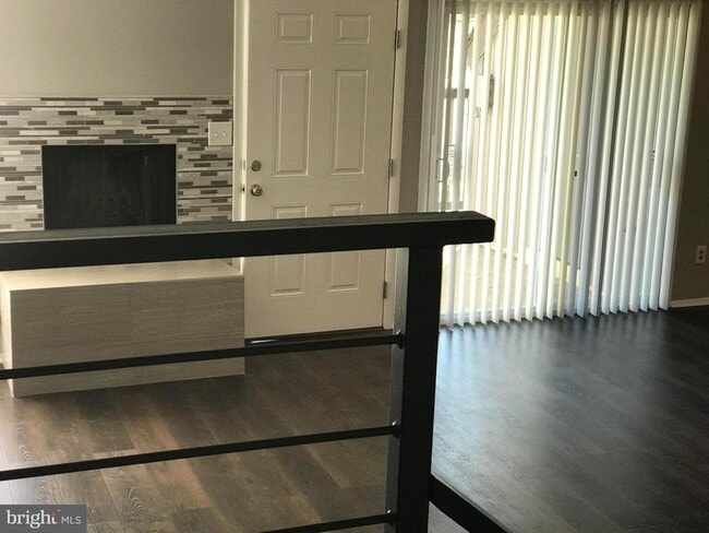 Building Photo - 8071 Pantano Pl