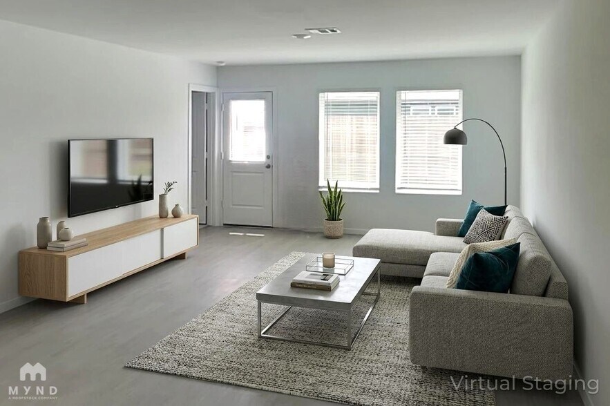 Building Photo - 914 Lago Laceno Ln