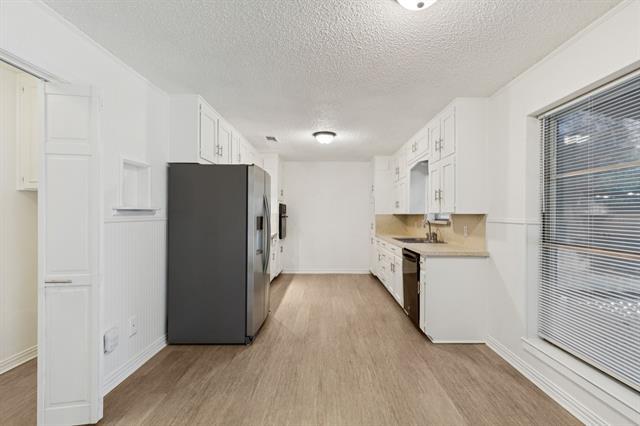 Building Photo - 7829 Noneman Dr
