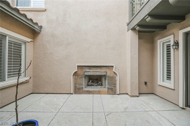 Building Photo - 2062 Country Cove Ct