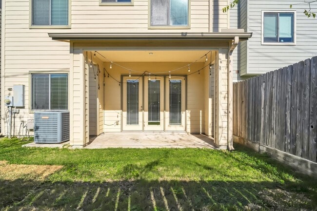 Building Photo - 9405 Blalock Tree Ct