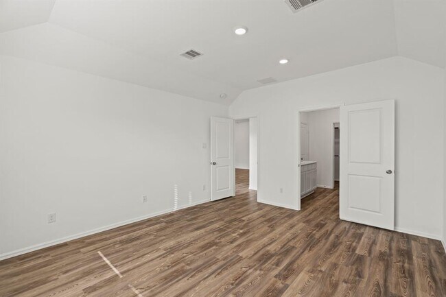 Building Photo - 3804 Falling Moon Ln
