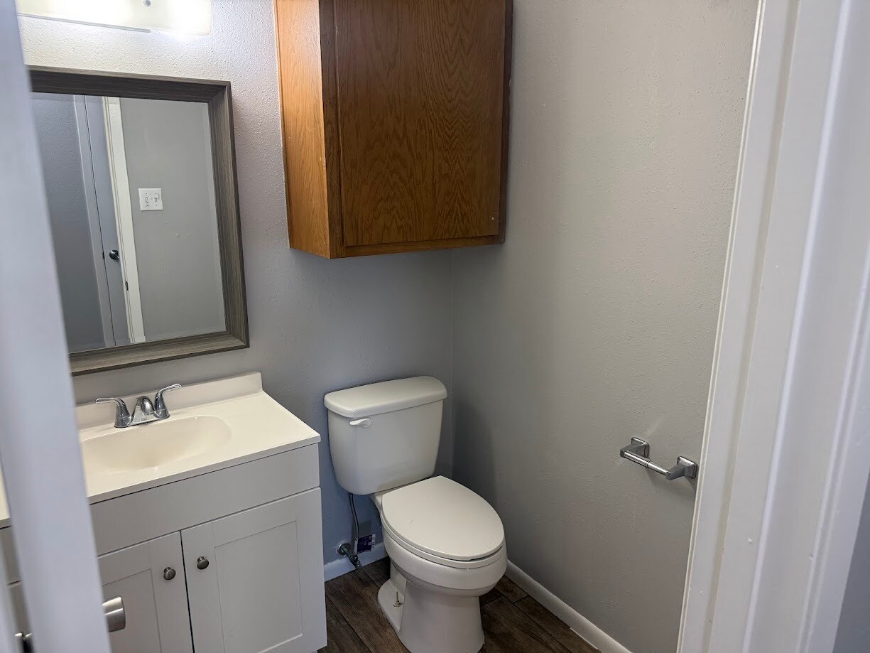 Building Photo - 2815 Longmire Dr