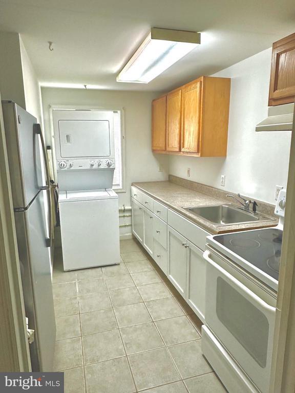 Primary Photo - 20 Vine St