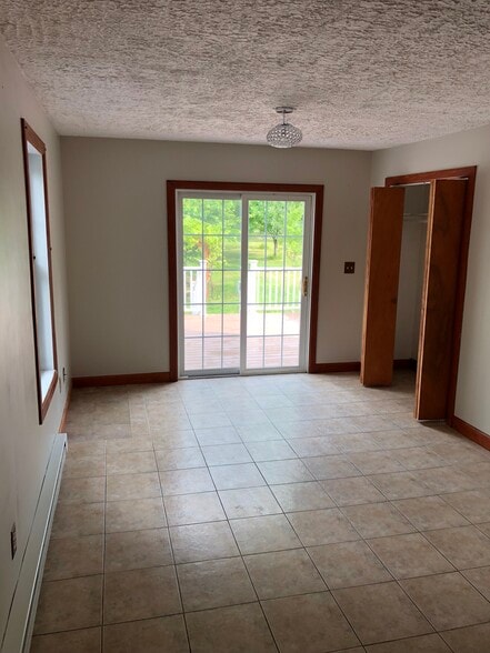 Dining Area - 20 Highwood Ave