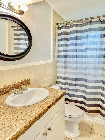 Building Photo - 12006 105th St