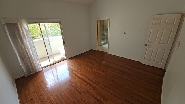 Building Photo - 27 Tiburon Ct