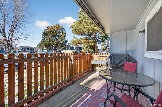 Building Photo - 7250 S Gaylord St