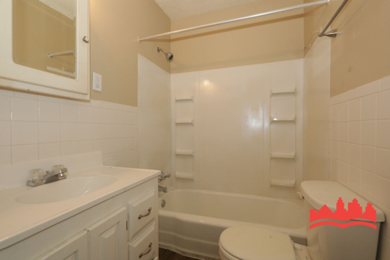 Building Photo - 3727 Rhea Ave