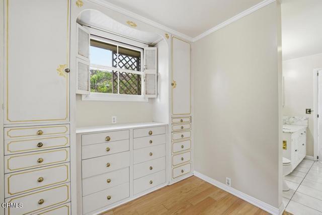 Building Photo - 568 Los Arboles Ln