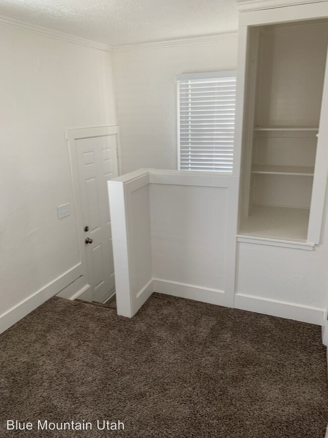 Building Photo - 1 br, 1 bath House - 511 E 20th St