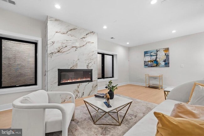 Building Photo - 4246 15th St N