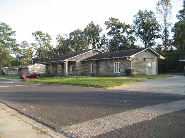 Primary Photo - Waterfall Apartments