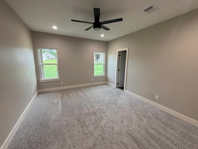 Building Photo - 455 Cedar Hl Lp