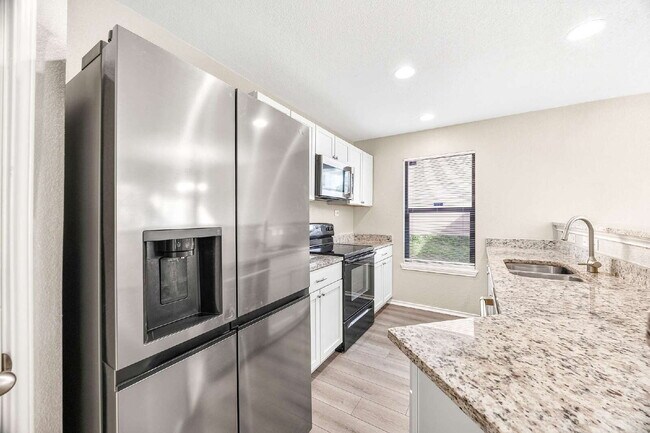 Building Photo - "Charming 3-Bedroom Oasis with 2 Full Baths – Your Perfect Retreat in Schertz!"