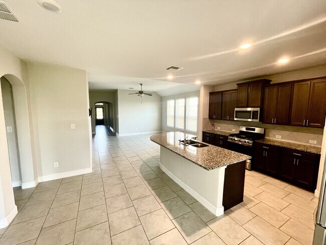 Building Photo - 11710 Briceway Land