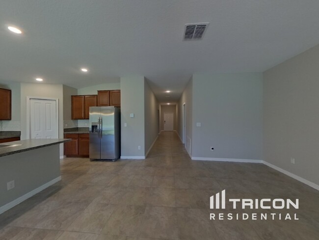 Building Photo - 17224 White Mangrove Dr