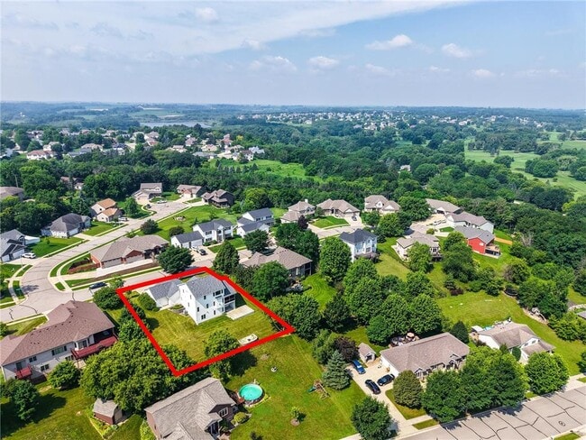 Building Photo - 5182 Southern Ridge Ln SW