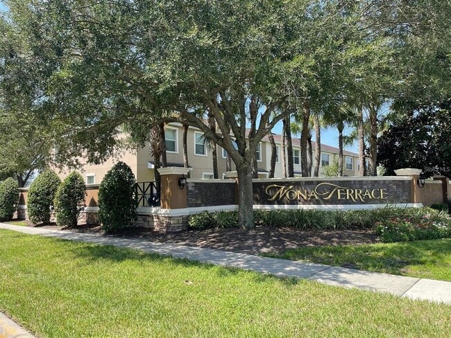 Building Photo - 9008 Savannah Magnolia Ln