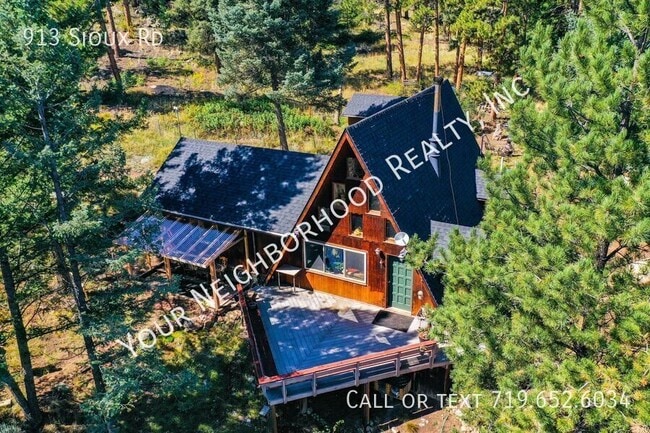 Building Photo - 913 Sioux Rd