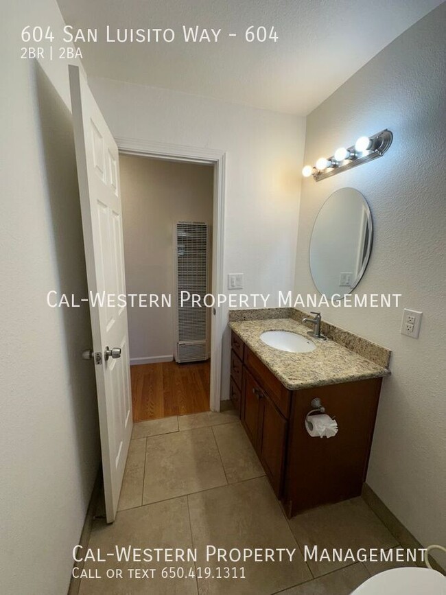 Building Photo - 2 bedroom duplex in Sunnyvale, ready for m...