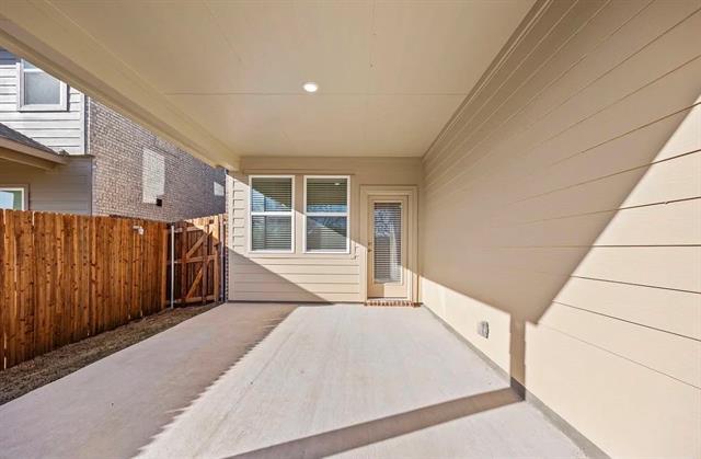 Building Photo - 2009 Belvedere St