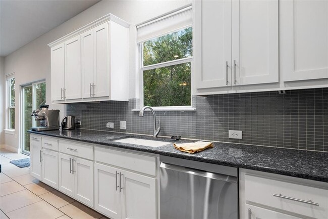 Building Photo - 12214 Cottage Promenade Ct