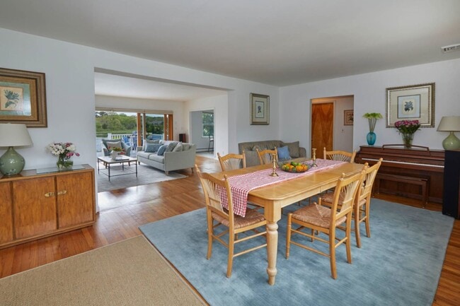 Building Photo - 53 Far Pond Rd