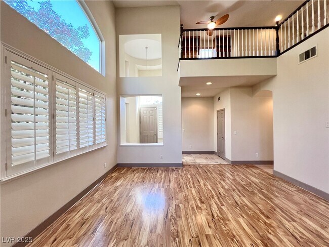 Building Photo - 1605 Ravanusa Dr