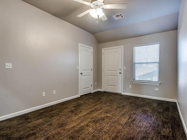 Building Photo - 4613 Castle Bay Cove