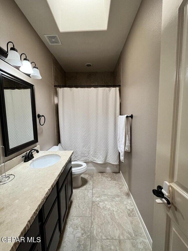 Building Photo - 14664 Igor Kaleri Ave