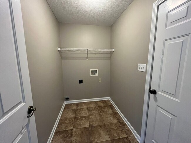 Building Photo - 4305 Carroll Dr
