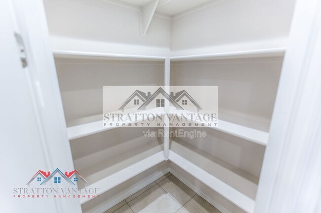 Building Photo - 17645 W Palo Verde Dr