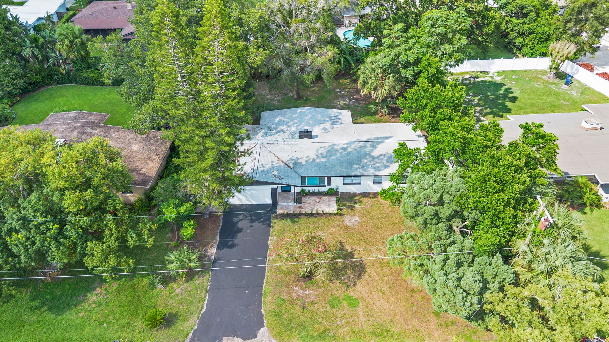 Building Photo - 505 Lake Shore Dr