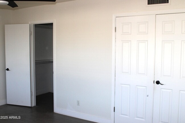 Building Photo - 4046 E Hidalgo Ave