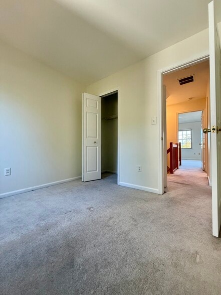 Building Photo - 9632 Hadleigh Ct