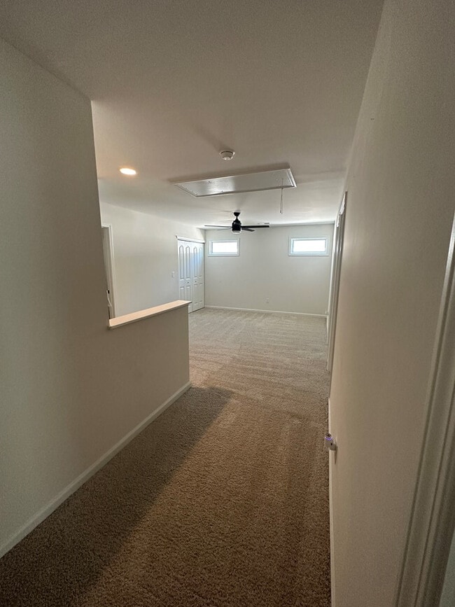 Building Photo - 1853 Ruger Dr